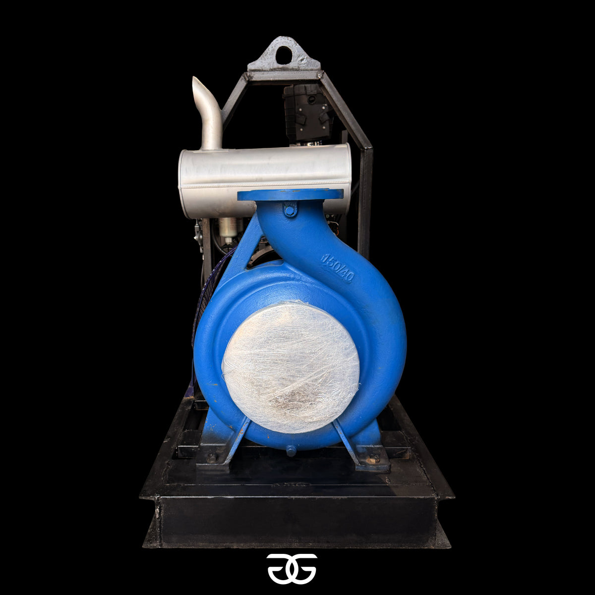 Motobomba con motor Cummins 6BT5.9 y bomba de agua 150/40